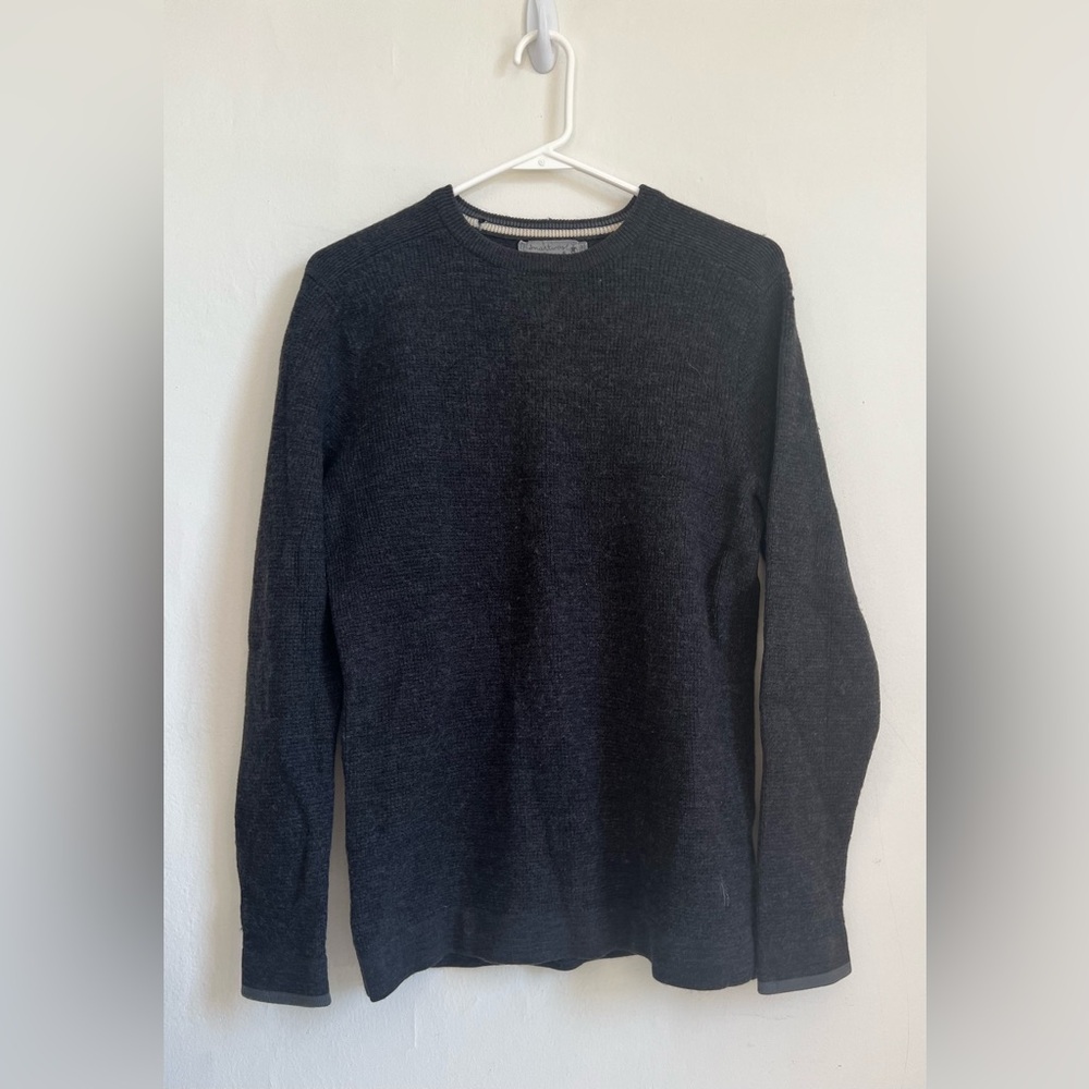 SMALL Smartwool men’s sweatercm charcoal grey black crew neck